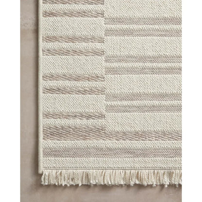 Outdoor Area Rug 5'-1" X 7'-7" ft