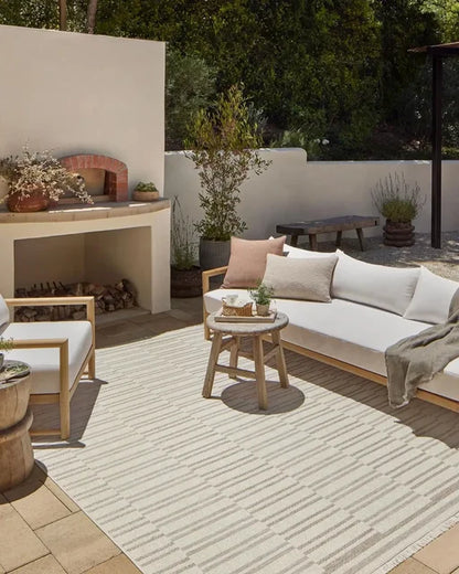 Outdoor Area Rug 5'-1" X 7'-7" ft