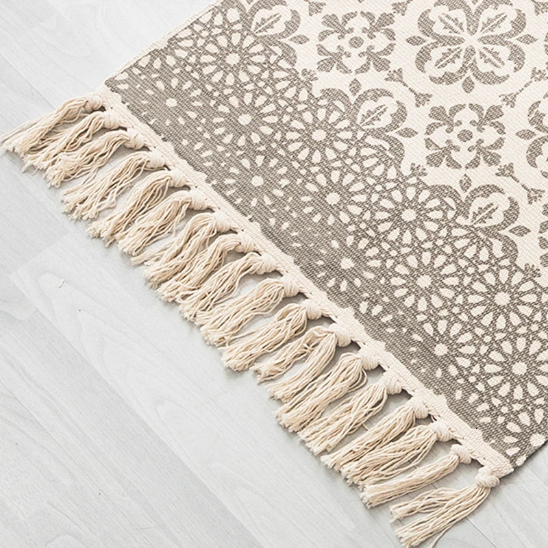 Retro Bohemian Hand Woven Cotton Linen Geometric  Tassel Bedside Rug